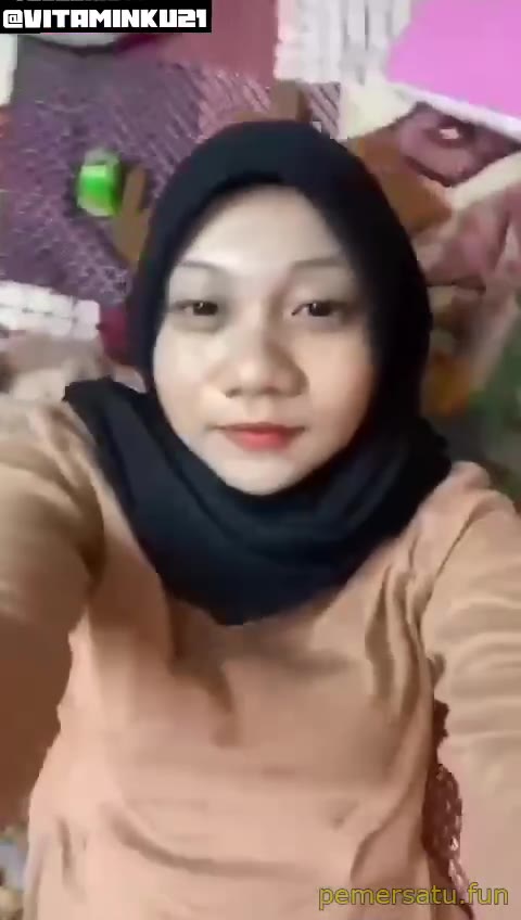 P19 Awek Caltex Jilbab 18yo Sange
