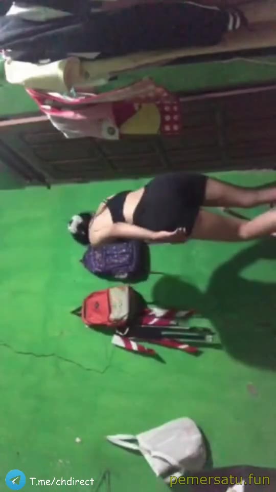 P19 Selvi Hijab 18yo Abg Colmek Ngewe
