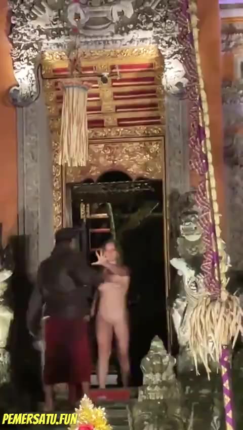 035) Bule Bali Viral(2023 05 26 17 04 43