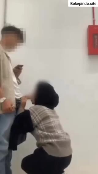 Thumbnail untuk Bokep Indo Cewe Hijab Udah Ga Tahan Ngewe
