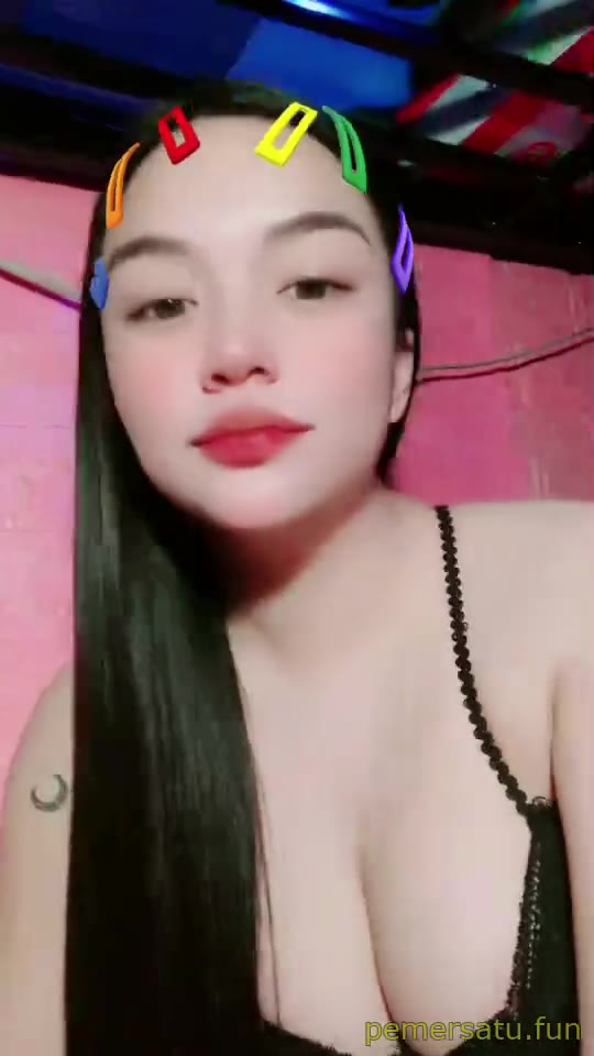 P11 Alexis Vivienn Tiktoker Cantik Mulus