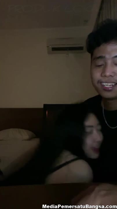 Thumbnail untuk Bokep Indonesia Terbaru Nabila Lonte Twitter Ngentot Media