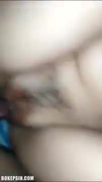 Thumbnail untuk Bokep Indo Lagi Dientot Cewenya Merem Aja Sangetube