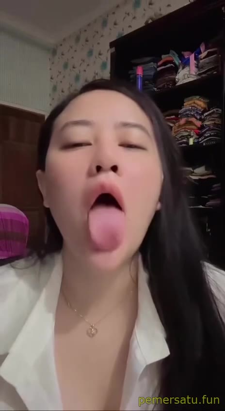 P4 Ochi Berlian Tante Selebgram Montok