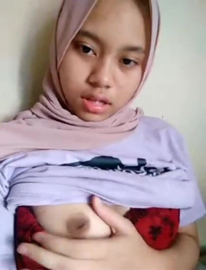 Hijab BH Merah IKA RAHAYU Versi