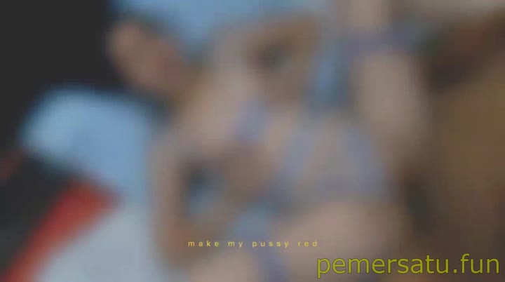 P26 Lyana Angela Tiktoker Suka Tutor Makeup Dan Ngentot
