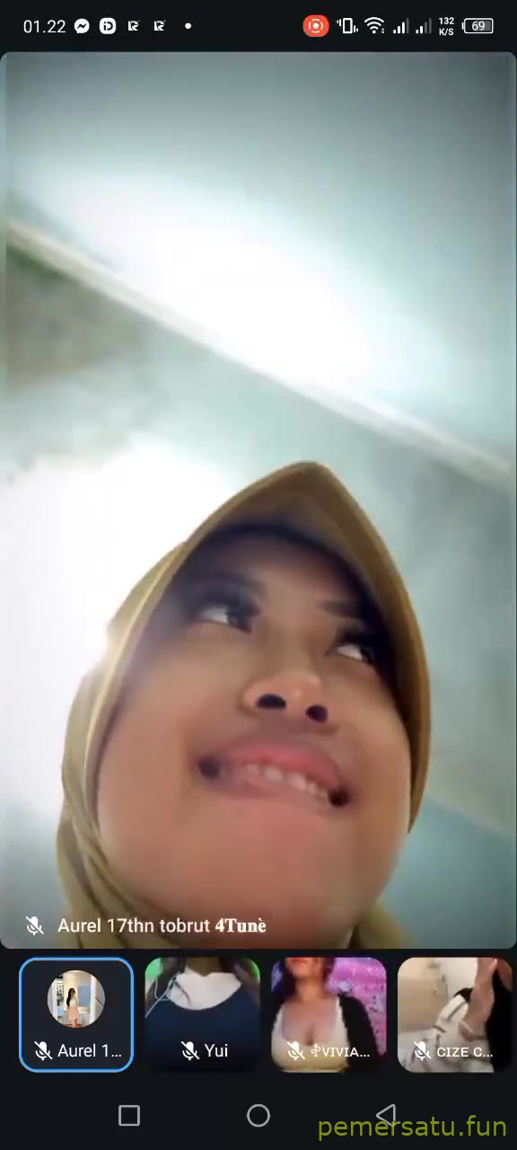 P2 AurelQz Hijab Kuning
