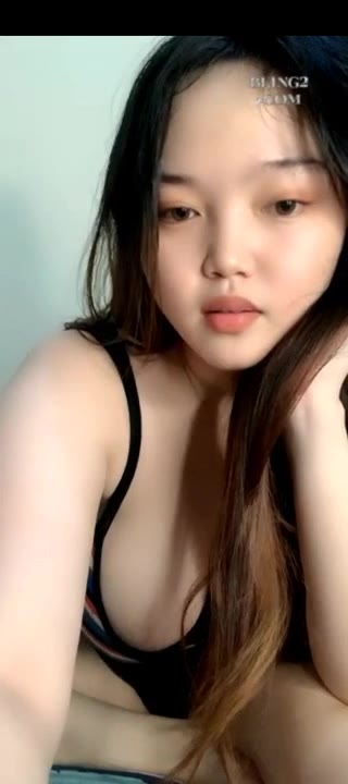 Thumbnail untuk Miss Moa Gemoy Bodi Montok Live Bling2 Doodstream