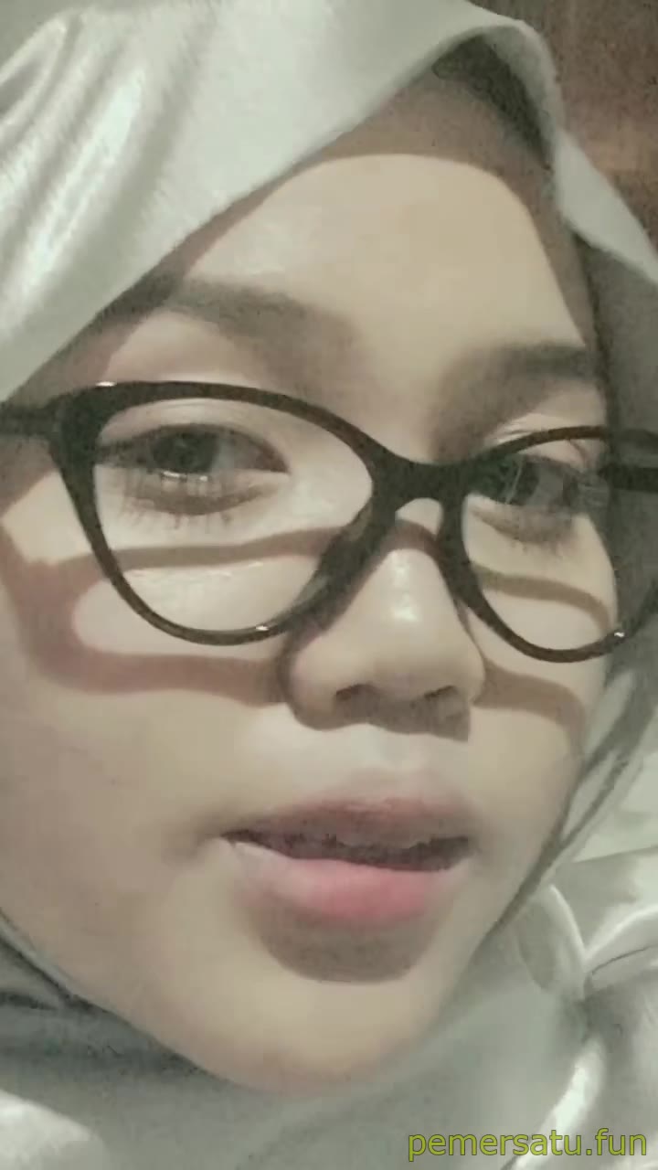 P48 Nabila Chapter 2 Abg 18yo Hijab Sange Kacamata Colmek