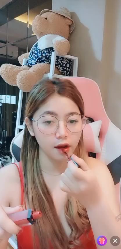Thumbnail untuk Chika Host Cantik Mulus Terupdate tiktok xpanas Lendir