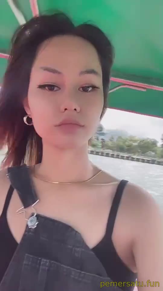 P125 Adrianne S Abg 18yo Pemersatu Fun