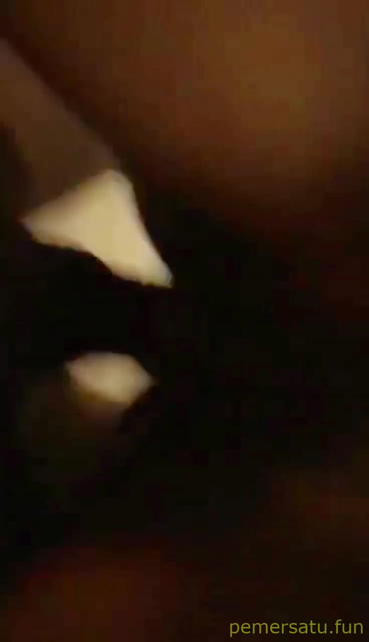 P13 Abg 18yo Dihajar Memeknya Sama Kontol Panjang Sepupu