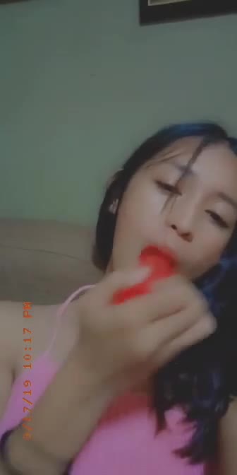 P3 X1046 Hadiah Dildo Merah Dari Pacar - Pemersatu Dot Fun Mov P1