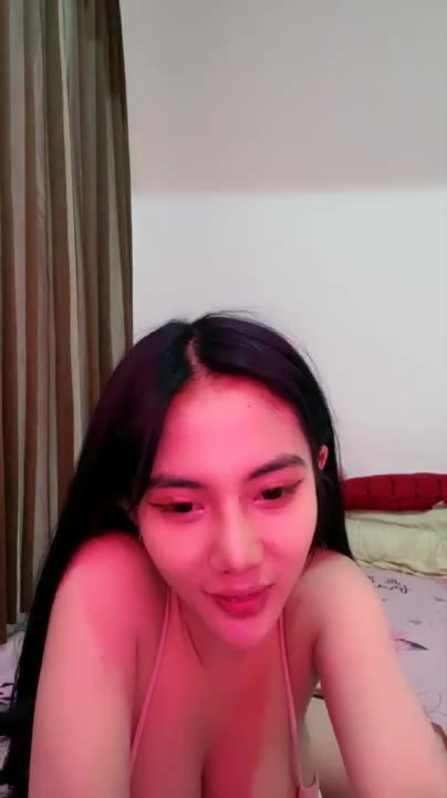 Thumbnail untuk Video Bokep Luna Liveshow Ebot Gulingp Videos memek