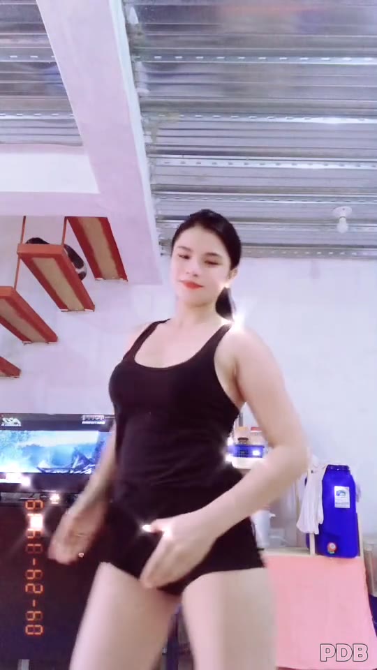 002 VID 20220415 204112