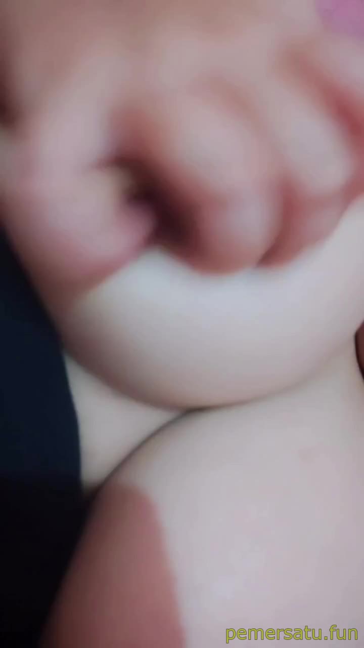 P7 Gebi Jilbab ABG 18yo Memek Sempit Segaris Pink Pemersatu Fun