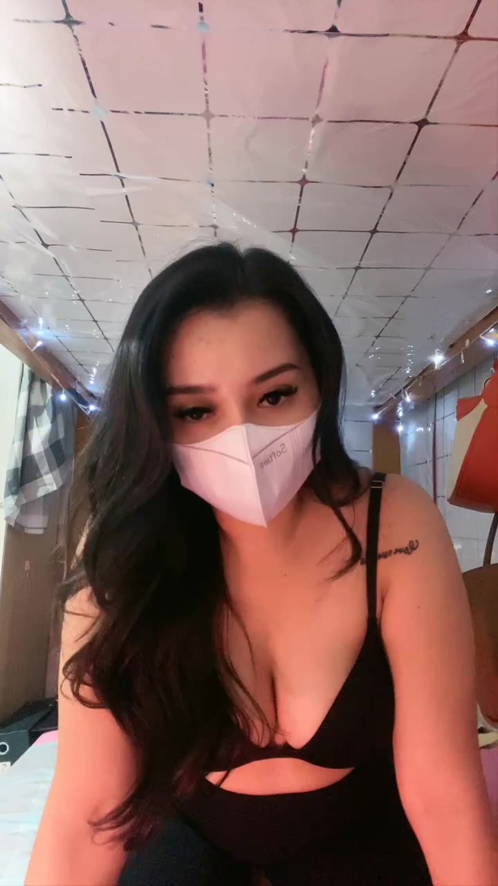 Thumbnail untuk Serutube Selebgram Cantik Bugil Di Menit 36 02