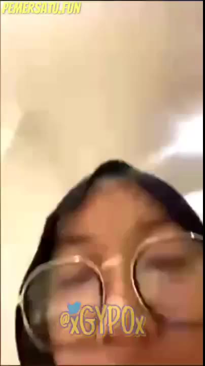 Timun Panya Hijab Live Colmek Pakai