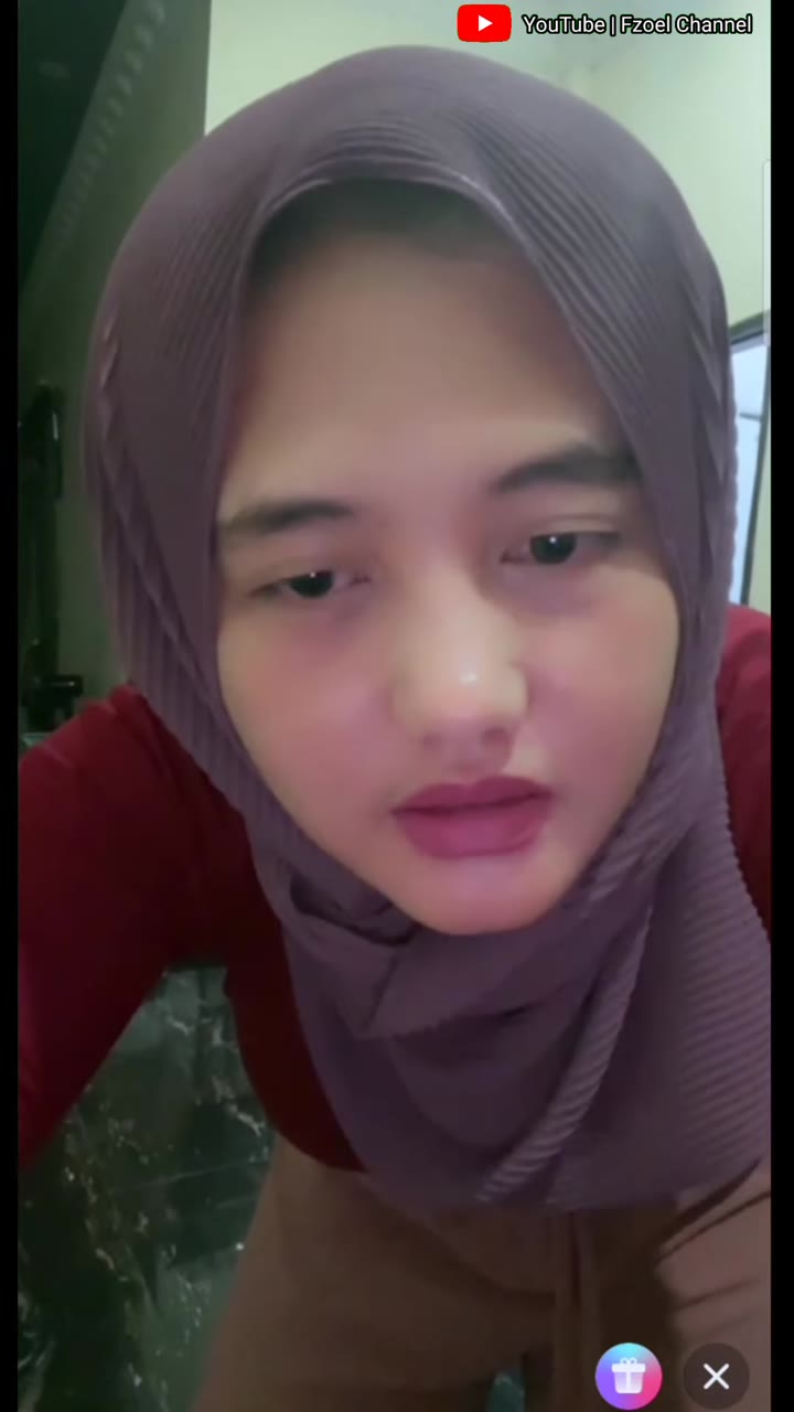 Thumbnail untuk Style Hijab Simpel Cantik Ala Ibu Muda Dood