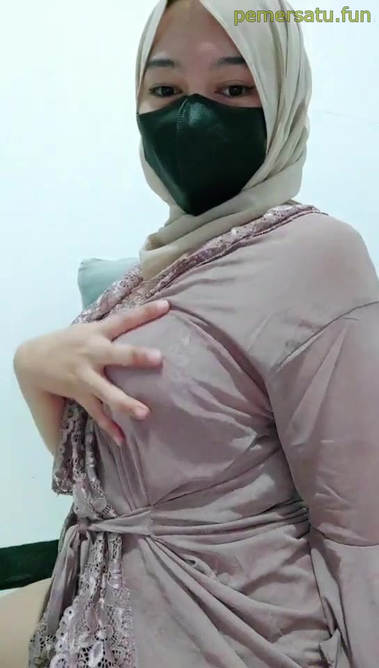 ABG Caca Hijab 18yo