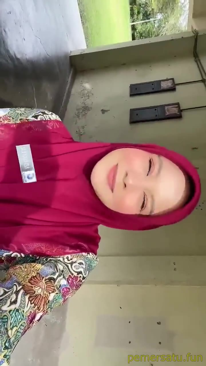 P2 Hijab Pink Teman Kantor 19yo Masih Magang Bisa Dientot