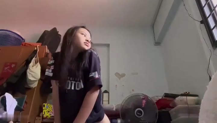 Thumbnail untuk Rumah Lagi Sepi Enak Nya Ngw Videos indo