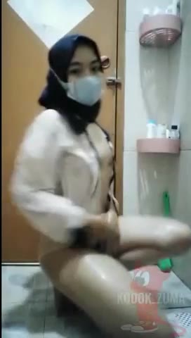 Abg Hijabers Tocil Colmek Dikamar Mandi Video colmek