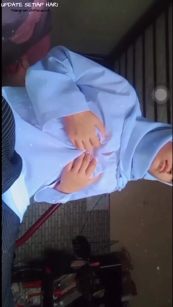 P1 Qila Jilbab ABG - Facecrot