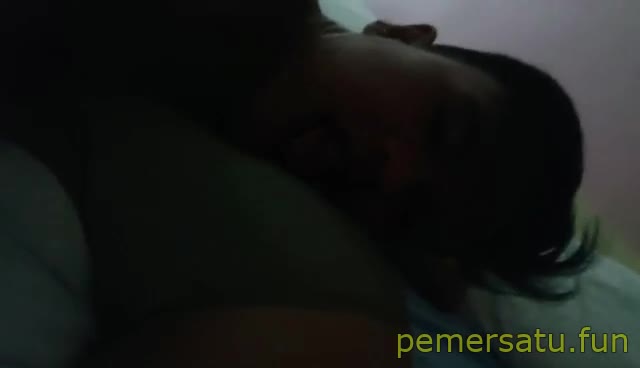 P1 Rina Cruz 18yo Pacaran Ngewe