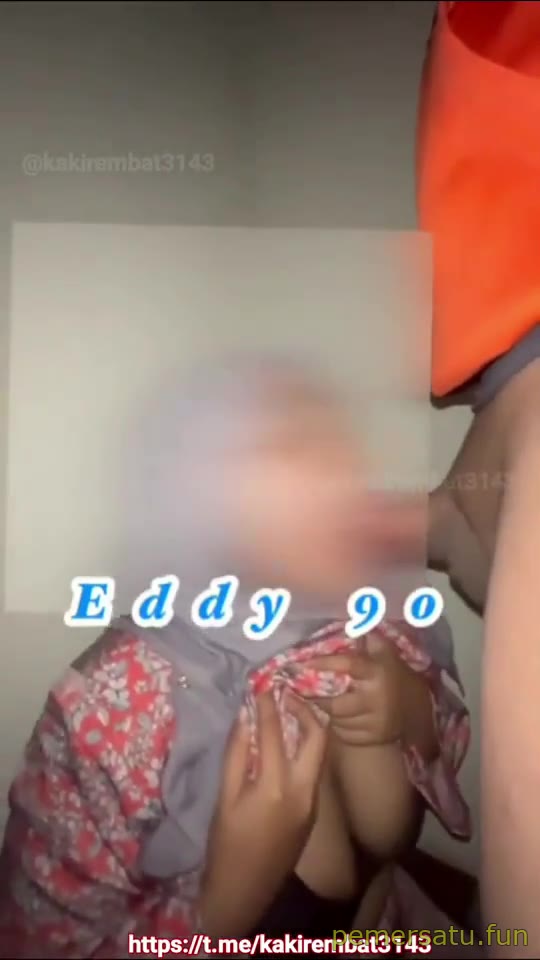 P20 Eddy90 Pengentot Binor Hijab Jilbab