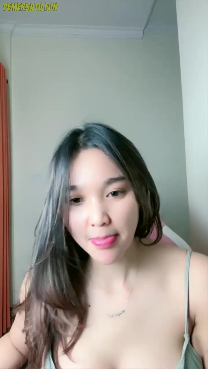 P36 Adenia Baju Haram Cantik Colmek Live