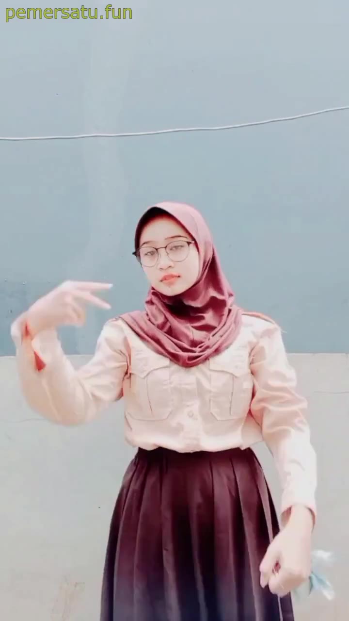 P2 XZia ABG Jilbab 18yo Pemersatu Fun