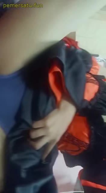 P16 Sara Nurain Abg 18yo
