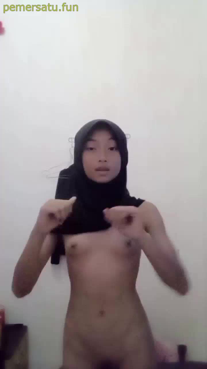 P9 Safitri Abg 18yo Suka Tiktokan Suka Entotan