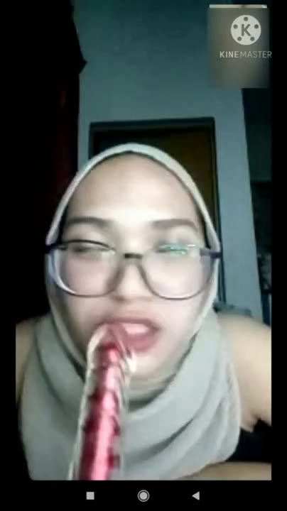 Thumbnail untuk Vcs Cewek Hijab Semok Bikin Mupeng Lagi viral