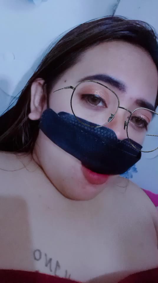 Enak ID: 4254264 Papaya Live telegram bot @DSrecordbot