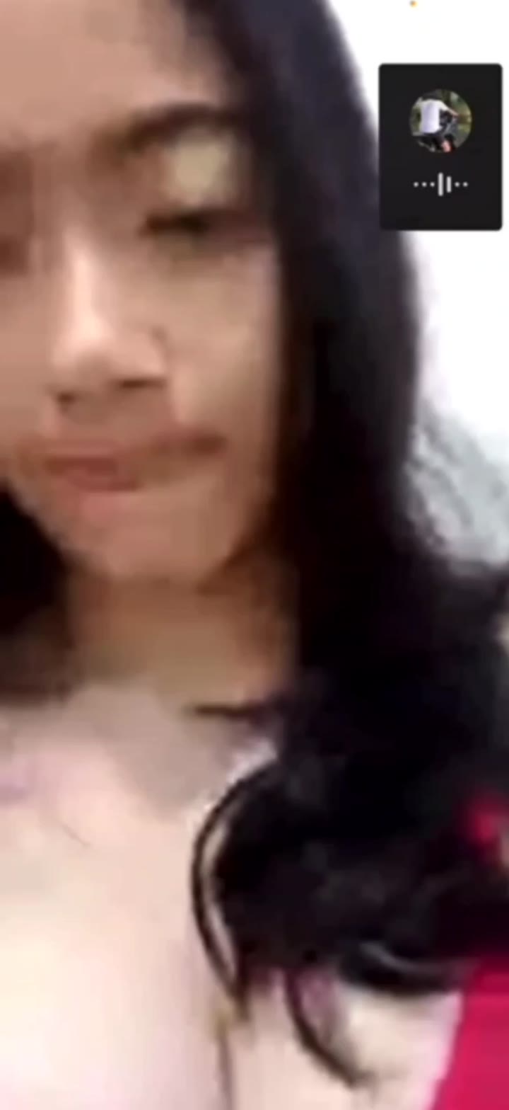 Thumbnail untuk Syakirah Vcs Sama Om2 Pake Bra Merah Lokalpride