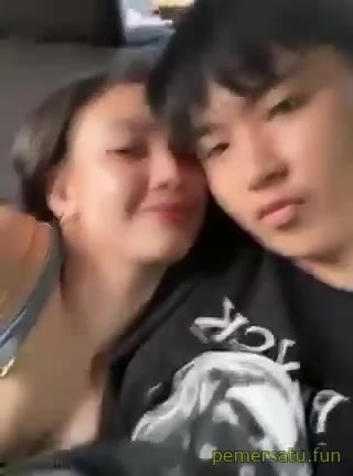 P8 Luna Dan Pacar Nya