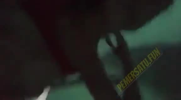 2 Ulfa Mulus Tetek Padu Gemar Entot
