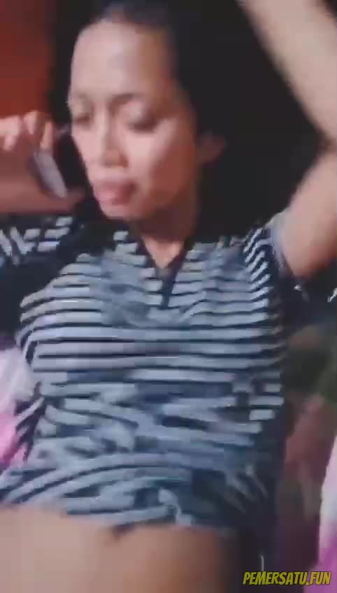 P7 Hijab Kurus Kampung 18yo Openbo Dientot Kang Galon