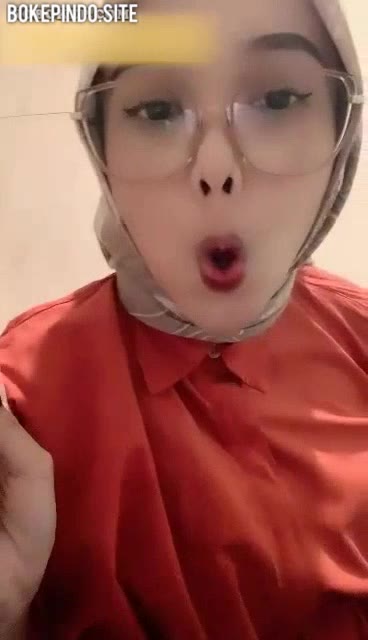 Thumbnail untuk Doodsemprol Bokep Indo Hijab Cantik Toge Bikin Sange