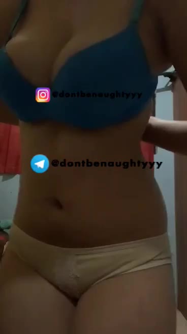 P2 Sri Ayu Tarisa Pemersatu Dot Fun