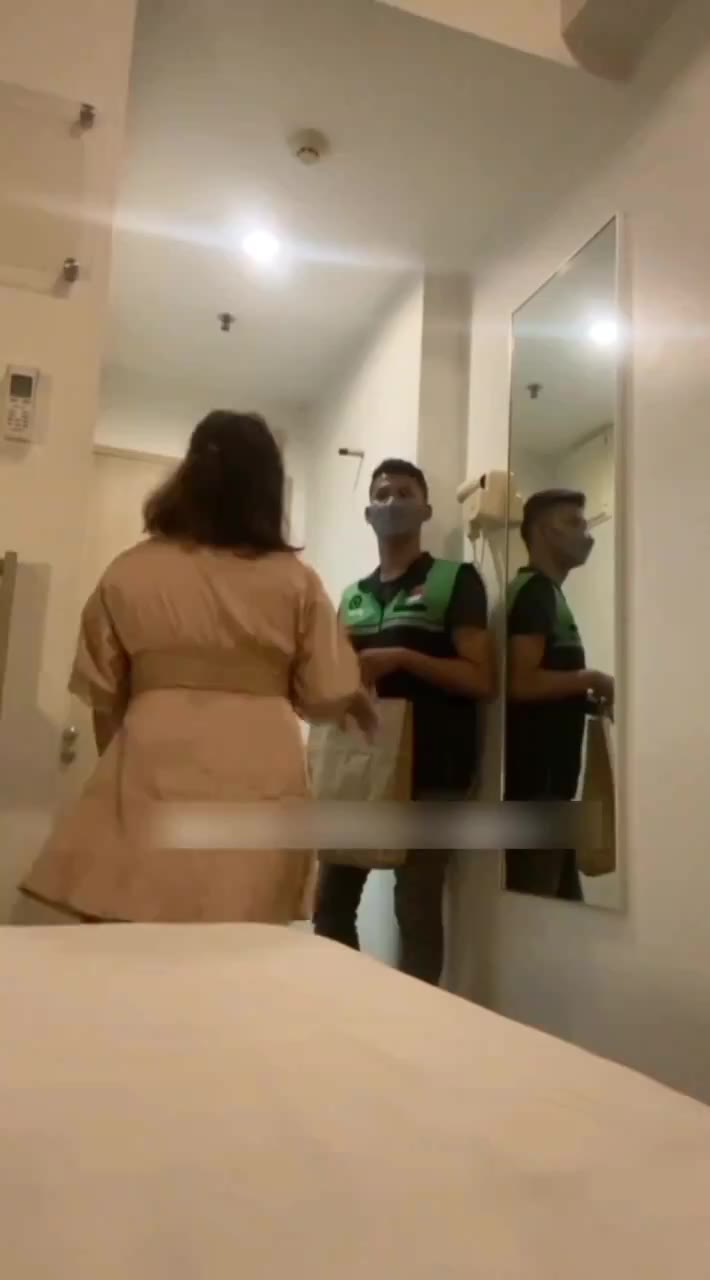 Ewe Prank Bayar Ojol Pake