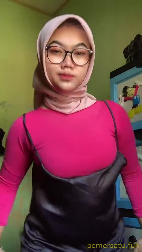 P2 Akira Hajime Hijab Viral