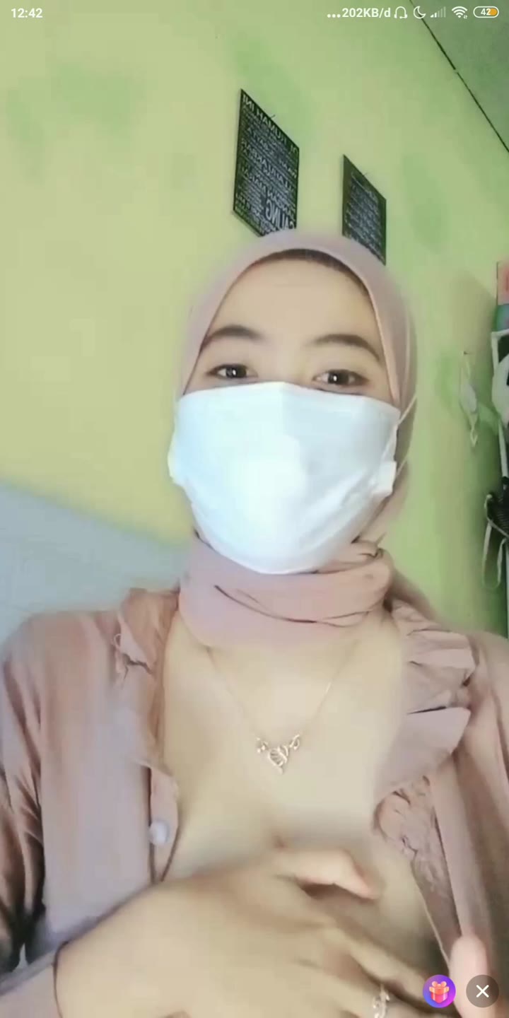 Menyusui Jilbab