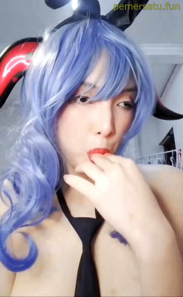 P7 Nanachan 18yo Cosplay