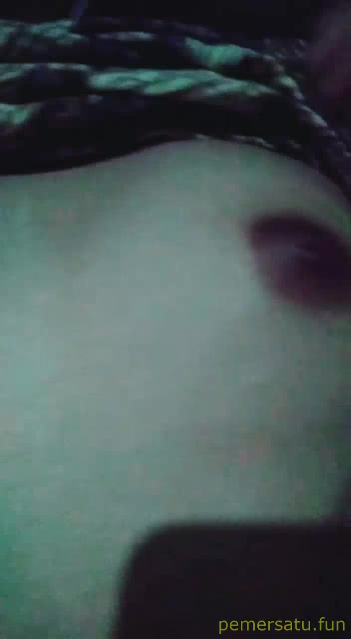 P2 Alda ABG 18yo Toket Mengkal Dientot