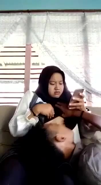 Thumbnail untuk Jilbab Scandal 489 Playcrot Nyusu Dulu Ama Doodstream