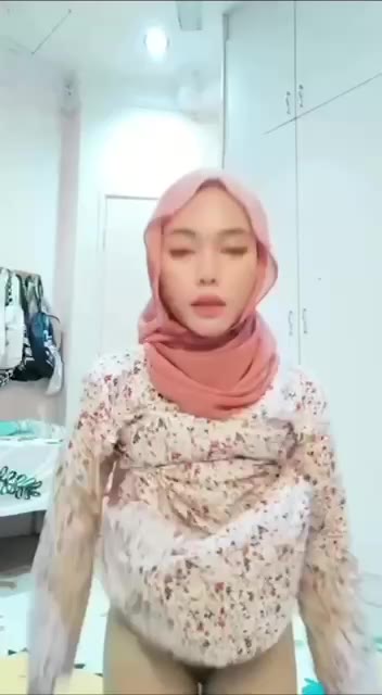 Thumbnail untuk Ukhty Hijab Cantik Rekam Omek Lendir Videos Simintok