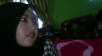 Tetangga Tante Hijab Coliin